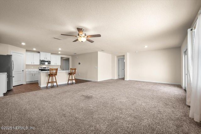 2080 DENTON, Green Cove Springs, FL 32043