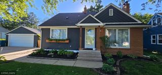 2236 Gardenette Drive S, White Bear Lake, MN 55110