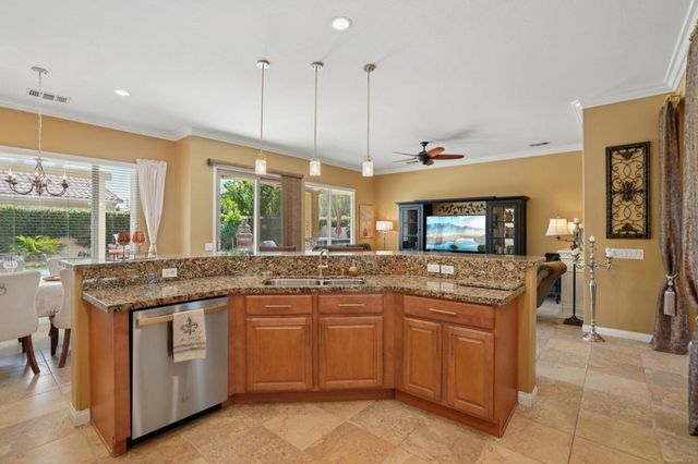 40266 Calle Loma Entrada, Indio, CA 92203