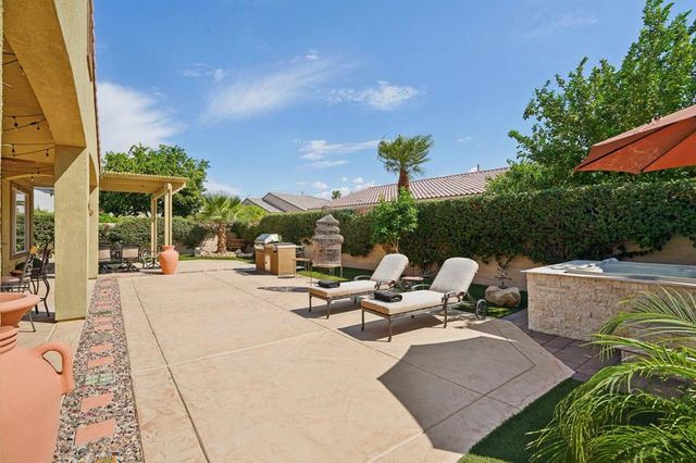 40266 Calle Loma Entrada, Indio, CA 92203