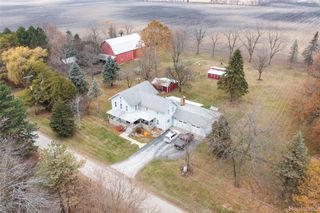 2428 Hubbard Road, La Salle Township, MI 48161
