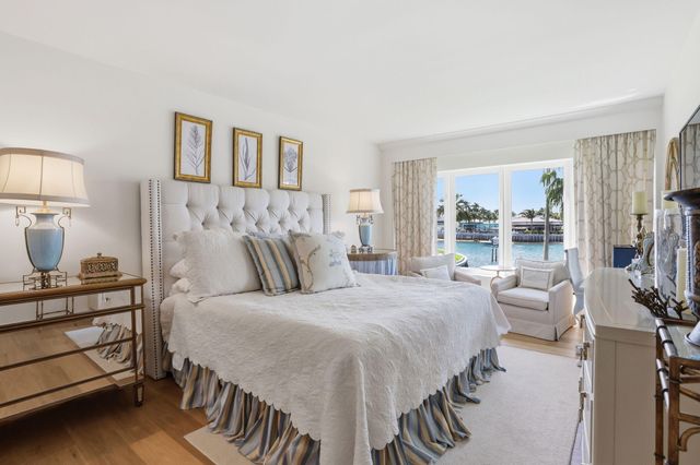 701 E Camino Real 2-J, Boca Raton, FL 33432