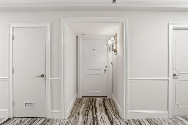 701 E Camino Real 2-J, Boca Raton, FL 33432