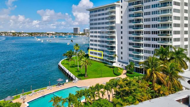 701 E Camino Real 2-J, Boca Raton, FL 33432