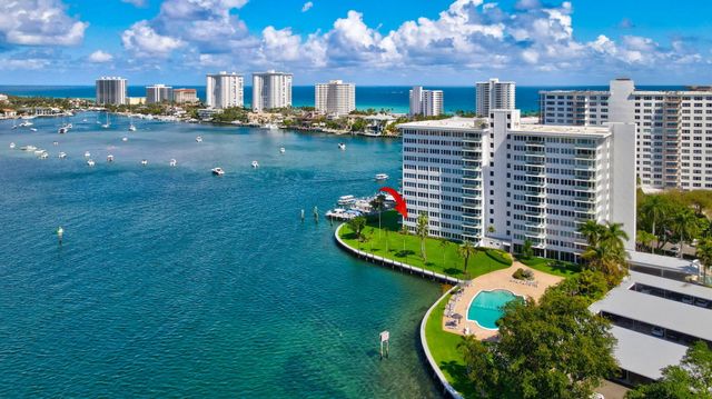 701 E Camino Real 2-J, Boca Raton, FL 33432