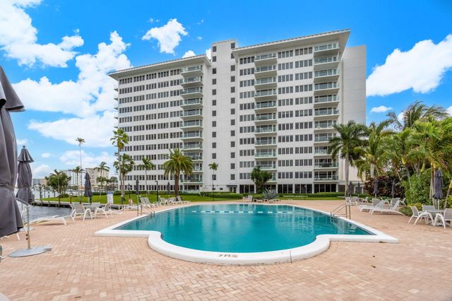 701 E Camino Real 2-J, Boca Raton, FL 33432