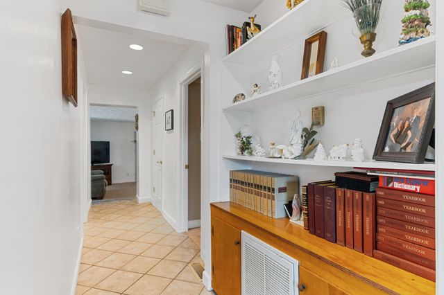 4519 Highway 100, E, Decaturville, TN 38329