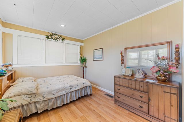 4519 Highway 100, E, Decaturville, TN 38329