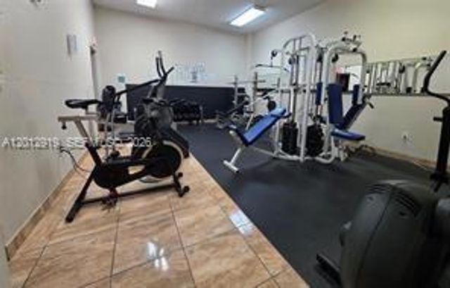 2901 NW 47th Ter 346A, Lauderdale Lakes, FL 33313