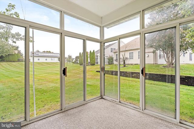 11 COVERED BRIDGE CIR, Columbus, NJ 08022