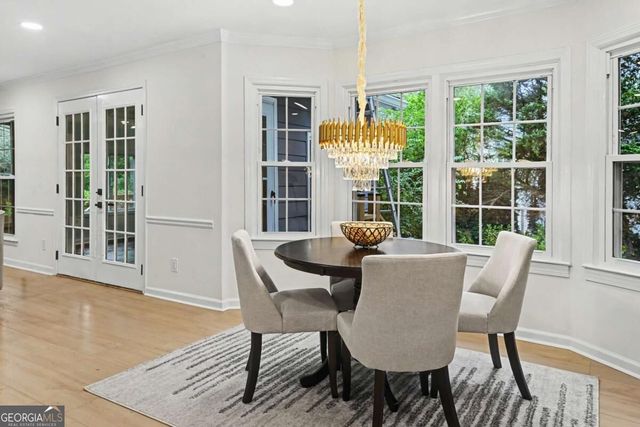 1498 Meadowcreek Court, Dunwoody, GA 30338