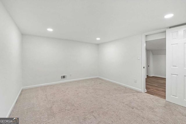 1498 Meadowcreek Court, Dunwoody, GA 30338
