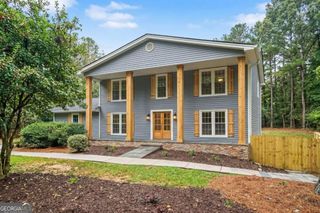 1498 Meadowcreek Court, Dunwoody, GA 30338