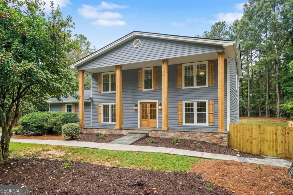 1498 Meadowcreek Court, Dunwoody, GA 30338