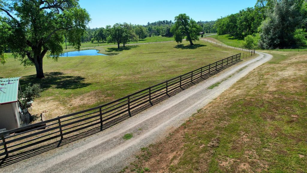 4780 Morningstar Lane, Mariposa, CA 95338