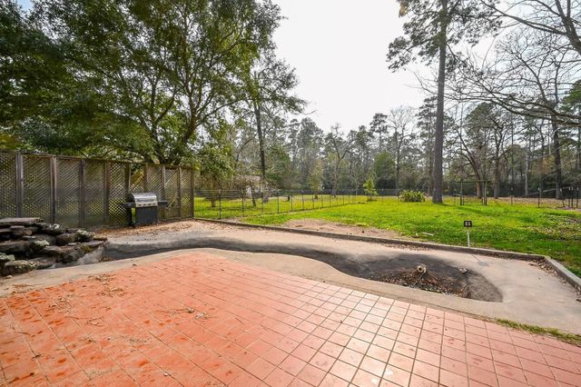 23111 Baneberry Road, Magnolia, TX 77355