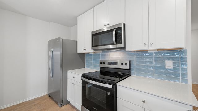 303 Wild Goose, Luling, TX 78648