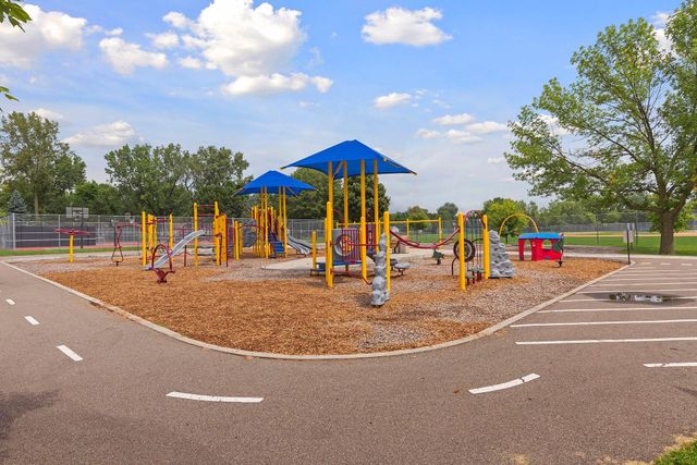 549 Doris Avenue, Shoreview, MN 55126