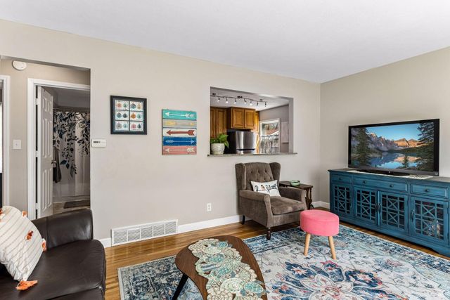 549 Doris Avenue, Shoreview, MN 55126