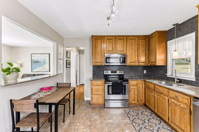 549 Doris Avenue, Shoreview, MN 55126