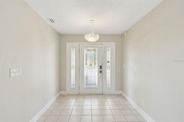 25 LAKEWOOD CAUSEWAY, Winter Haven, FL 33884