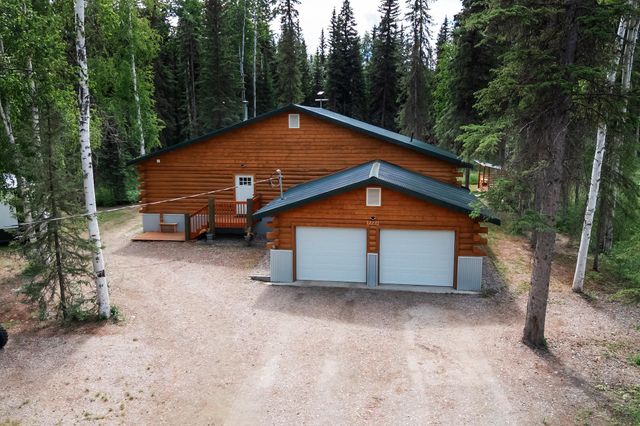 3727 HORUS CT, North Pole, AK 99705
