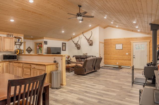 3727 HORUS CT, North Pole, AK 99705