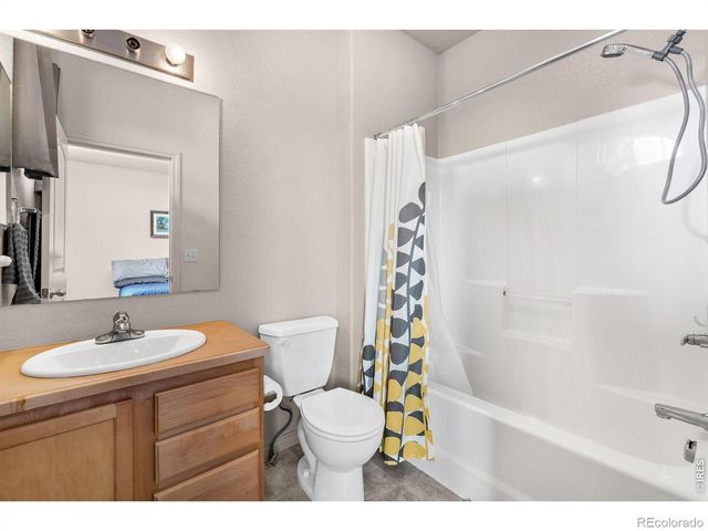 4672 W 20th St Rd 412, Greeley, CO 80634