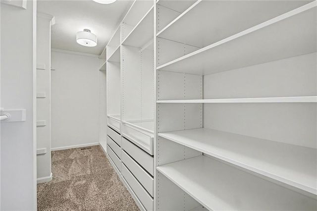 2425 S 55th Street, Kansas City, KS 66106