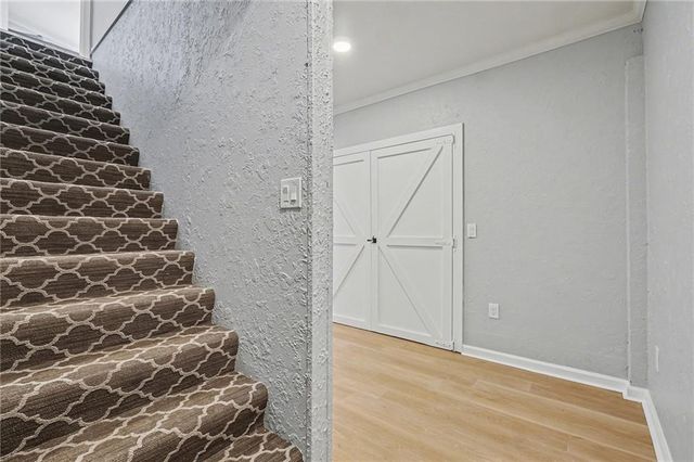 2425 S 55th Street, Kansas City, KS 66106