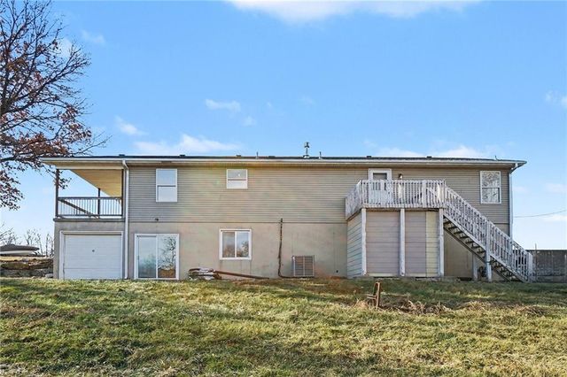 2425 S 55th Street, Kansas City, KS 66106