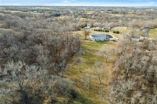 2425 S 55th Street, Kansas City, KS 66106