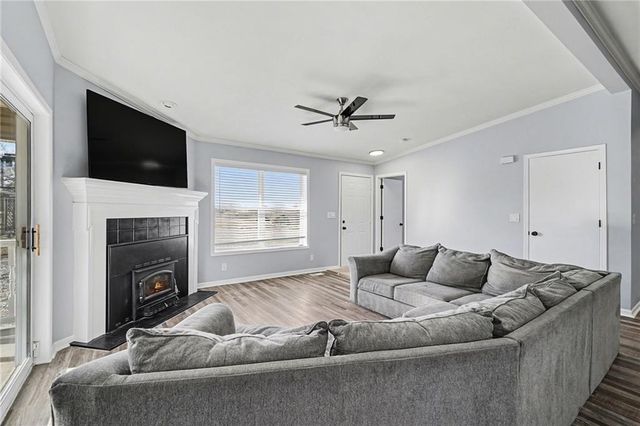 2425 S 55th Street, Kansas City, KS 66106