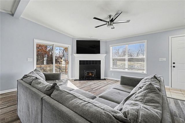 2425 S 55th Street, Kansas City, KS 66106