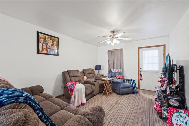 1000-1002 Olive Street, Chillicothe, MO 64601