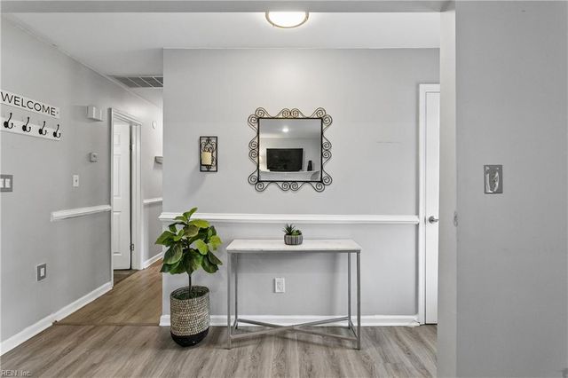 864 Costigan DR, Newport News, VA 23608