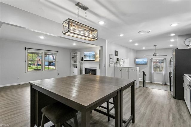 864 Costigan DR, Newport News, VA 23608