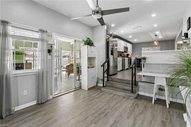 864 Costigan DR, Newport News, VA 23608