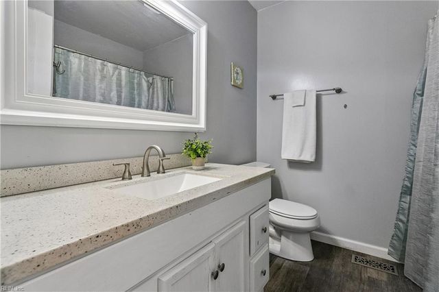 864 Costigan DR, Newport News, VA 23608