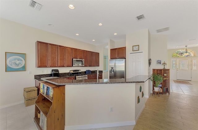 5153 HIGHBURY CIRCLE, Sarasota, FL 34238
