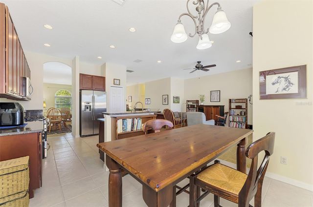 5153 HIGHBURY CIRCLE, Sarasota, FL 34238