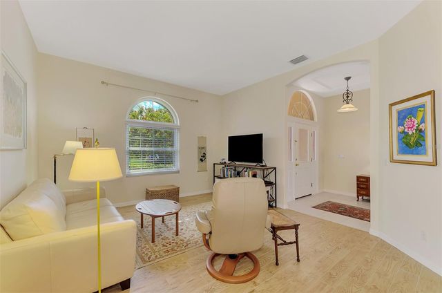 5153 HIGHBURY CIRCLE, Sarasota, FL 34238
