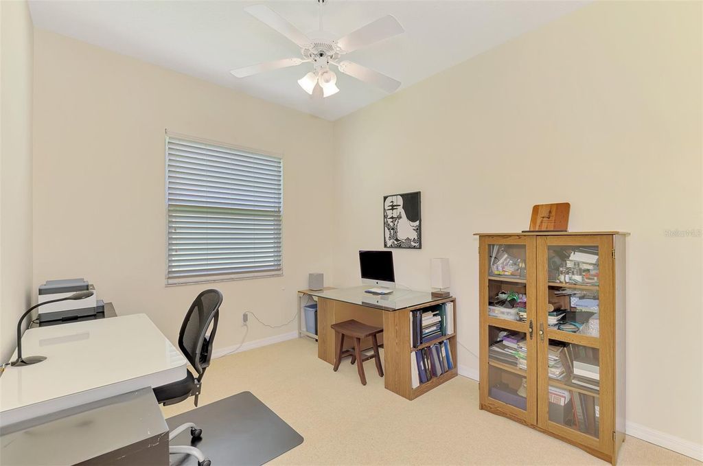 Image 53 of property listing at 5153 HIGHBURY CIRCLE, Sarasota, FL 34238