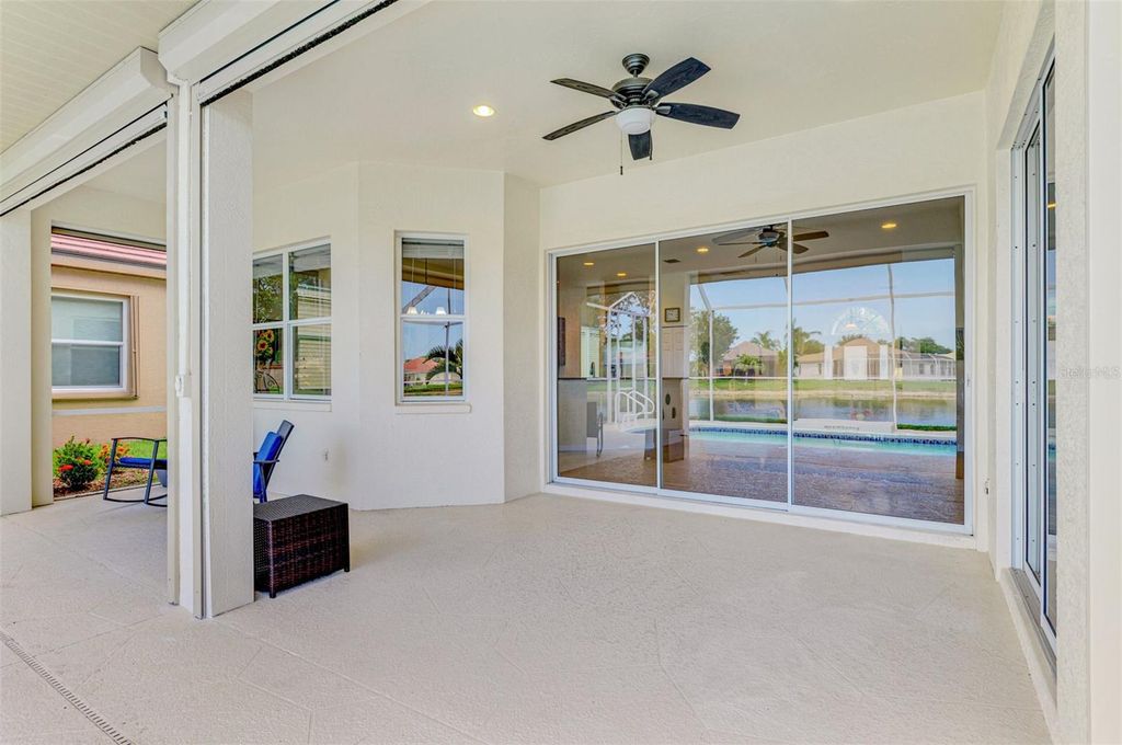 Image 57 of property listing at 5153 HIGHBURY CIRCLE, Sarasota, FL 34238