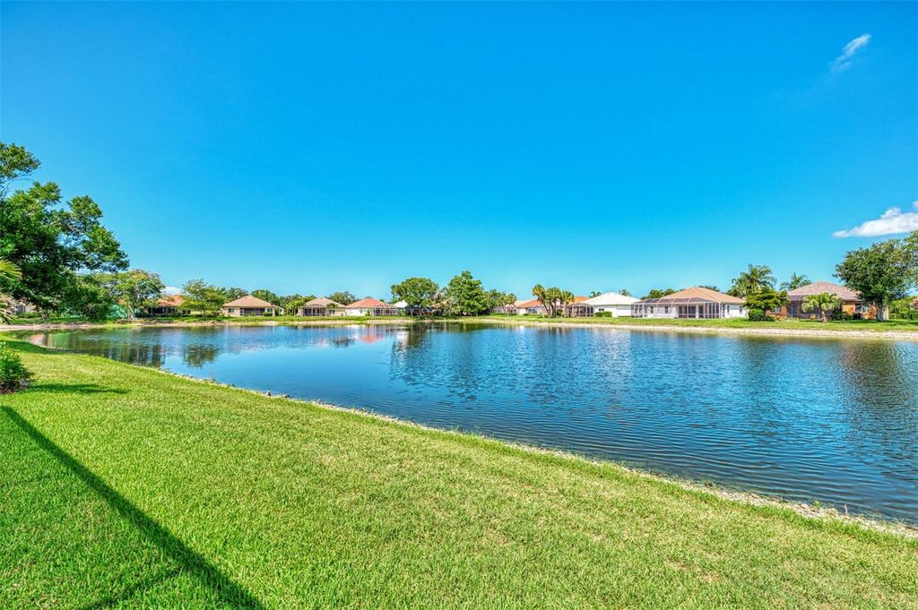 Image 65 of property listing at 5153 HIGHBURY CIRCLE, Sarasota, FL 34238