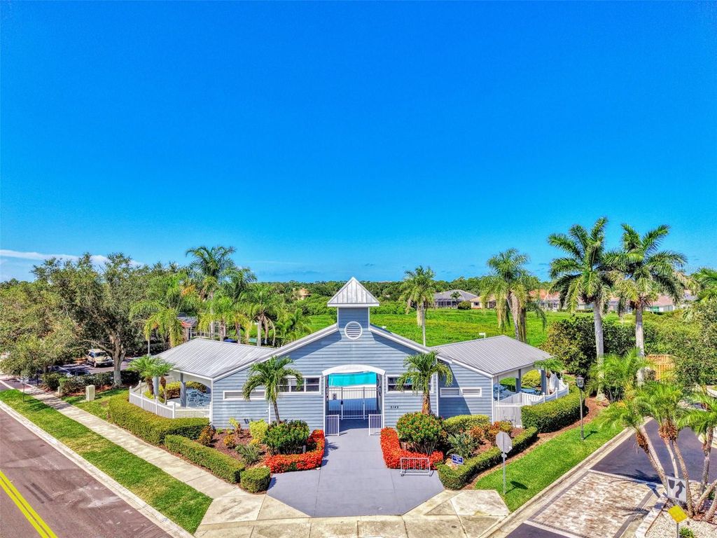 Image 77 of property listing at 5153 HIGHBURY CIRCLE, Sarasota, FL 34238