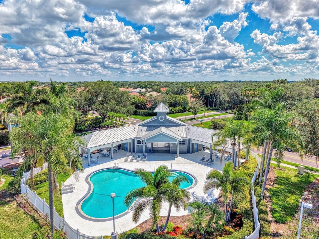 Image 78 of property listing at 5153 HIGHBURY CIRCLE, Sarasota, FL 34238