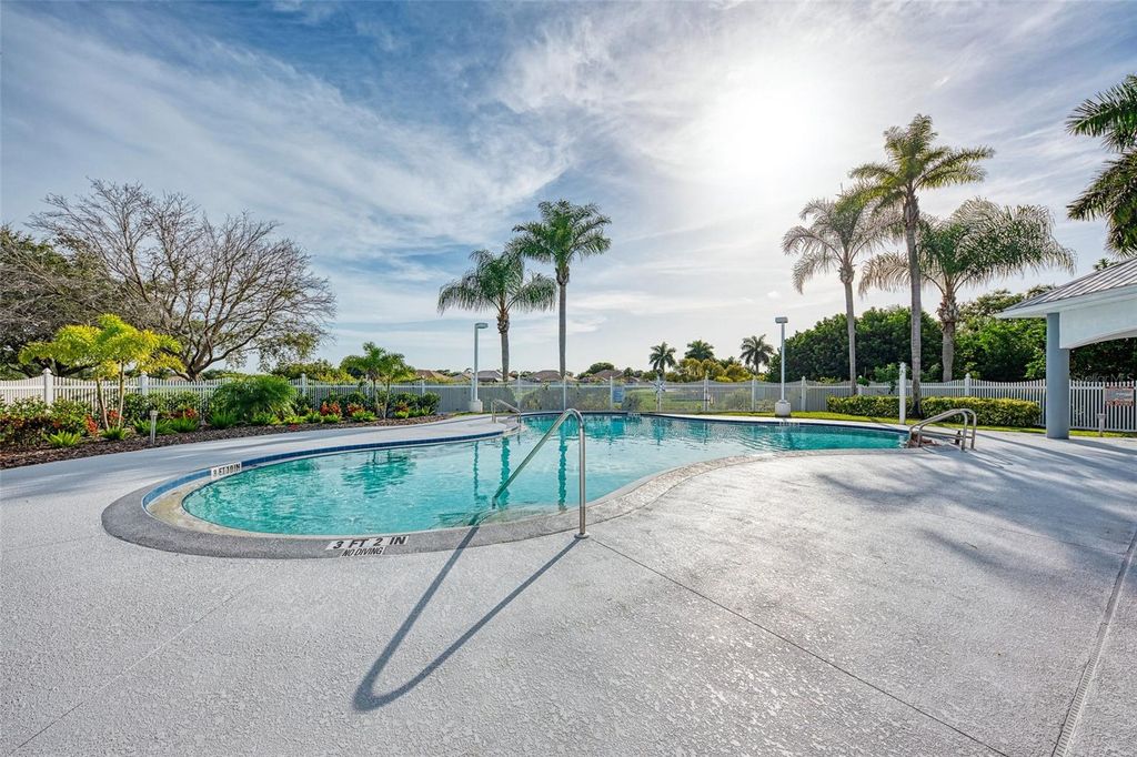 Image 84 of property listing at 5153 HIGHBURY CIRCLE, Sarasota, FL 34238