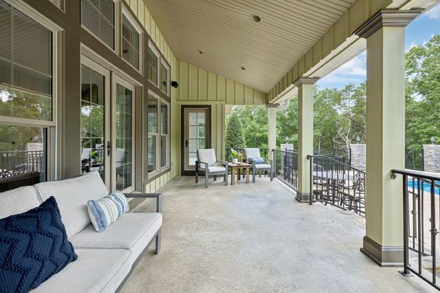 150 Valley Vista Dr, Carthage, TN 37030