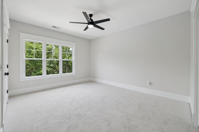 150 Valley Vista Dr, Carthage, TN 37030